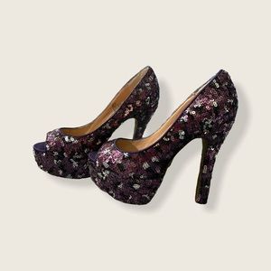 Betsey Johnson Sequin Shiners Pumps Size 6